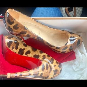 Christian Louboutin 120 patent leather pumps